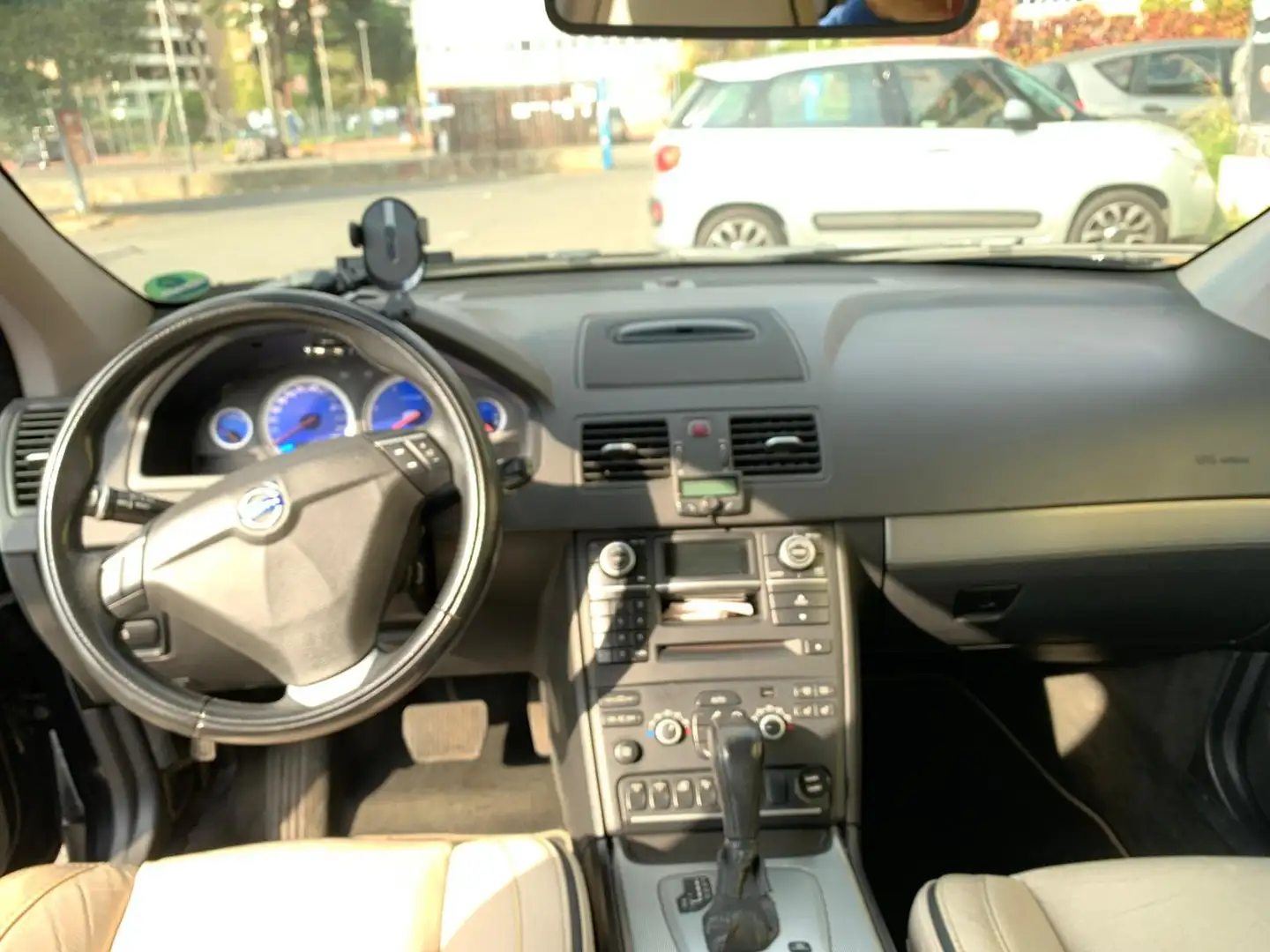 Volvo XC90 XC90 2.4 d5 R-design 185cv geartronic Czarny - 2