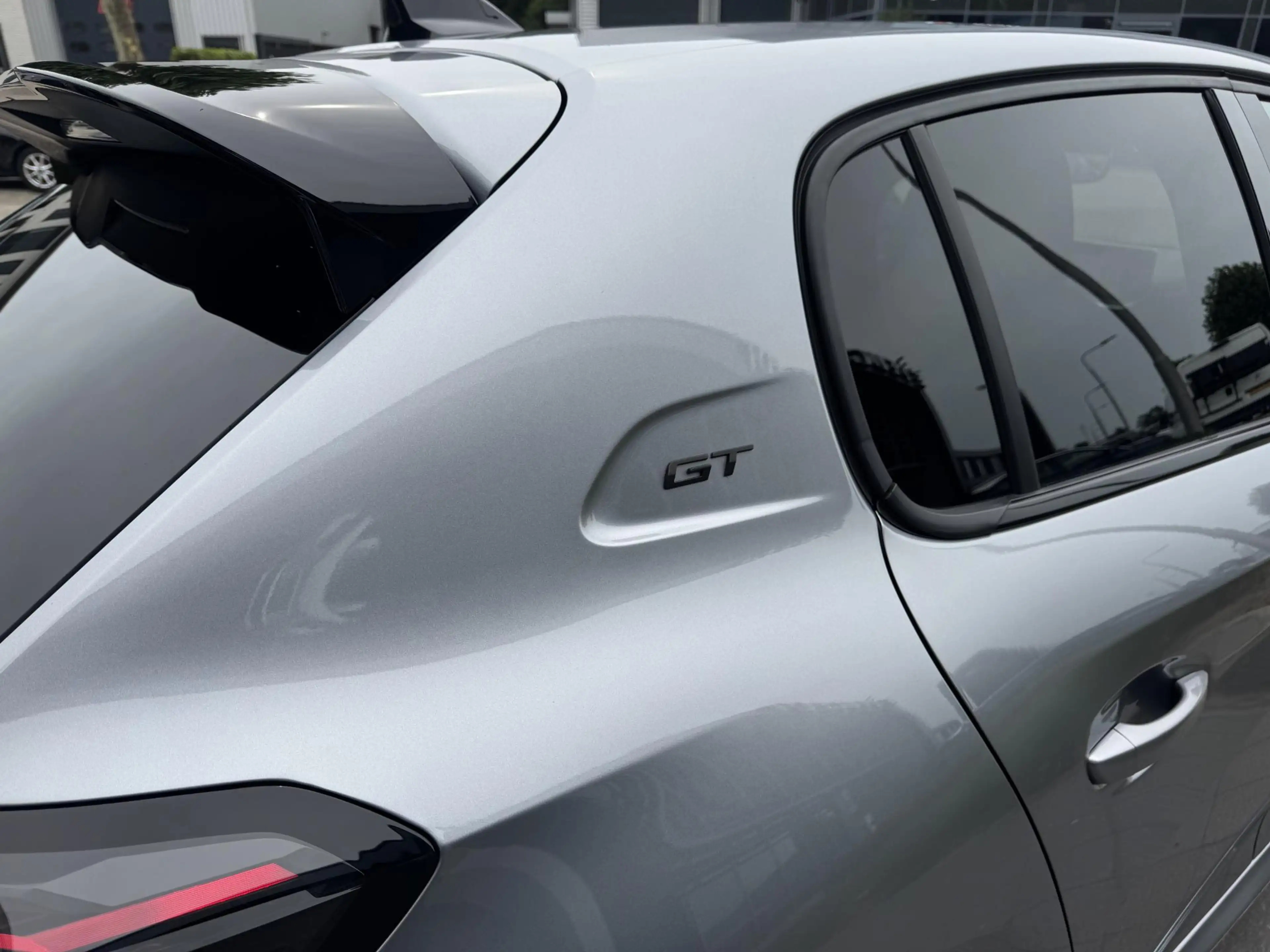 Peugeot 208 1.2 Hybrid 100 e-DCS6 GT | Camera | Cruise Control — photo 13
