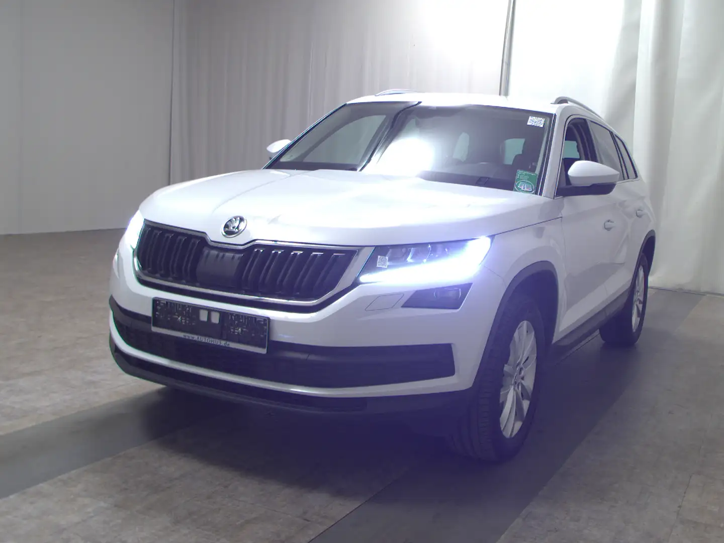 Skoda Kodiaq 2.0 TDI Style Navi LED el.Heck KeyLess Weiß - 2