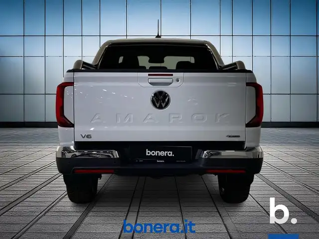 Volkswagen Amarok view 6