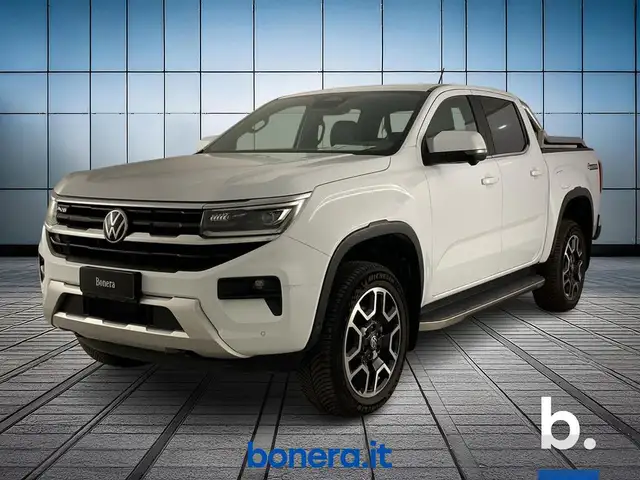 Volkswagen Amarok main image