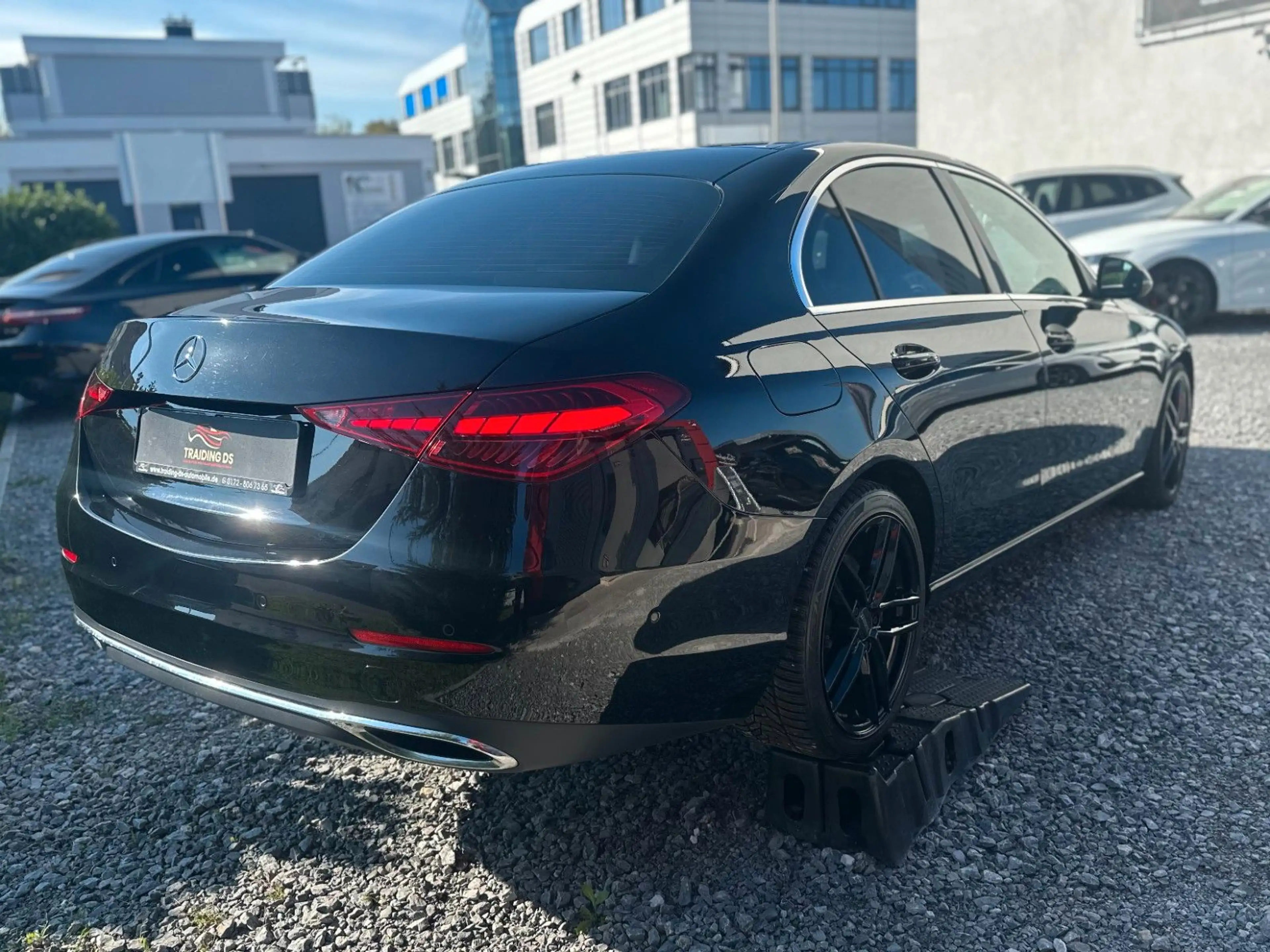 Mercedes-Benz C 220 d /Limousine/PANO/AMBIENTE/AHK/TEIL-LEDER — photo 6