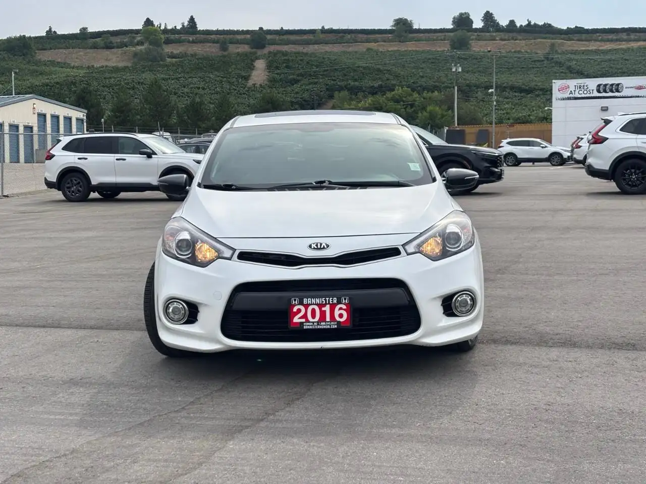 Kia Forte снимка Kia Forte