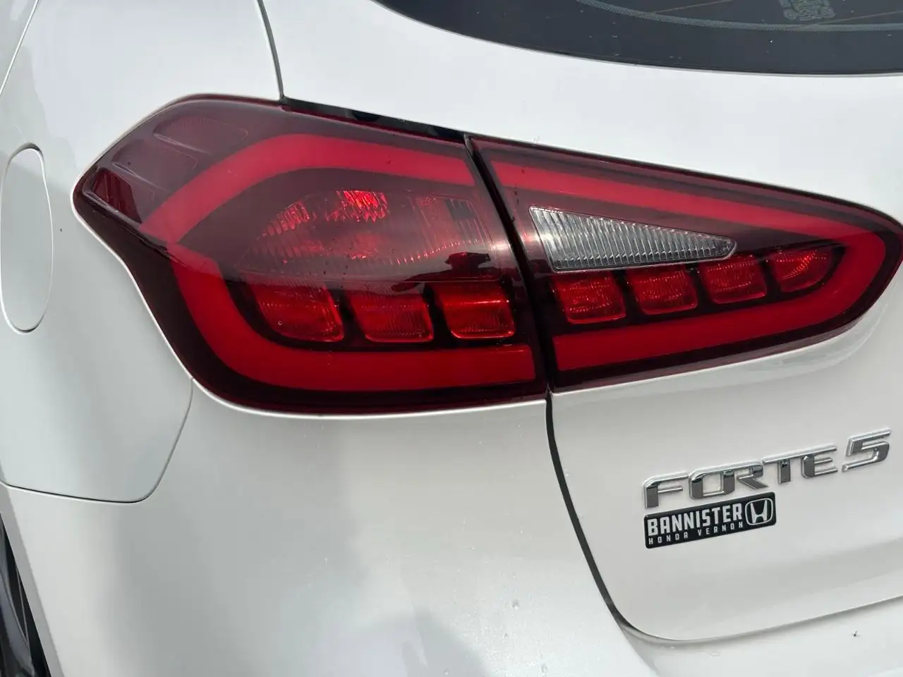 Kia Forte снимка Kia Forte