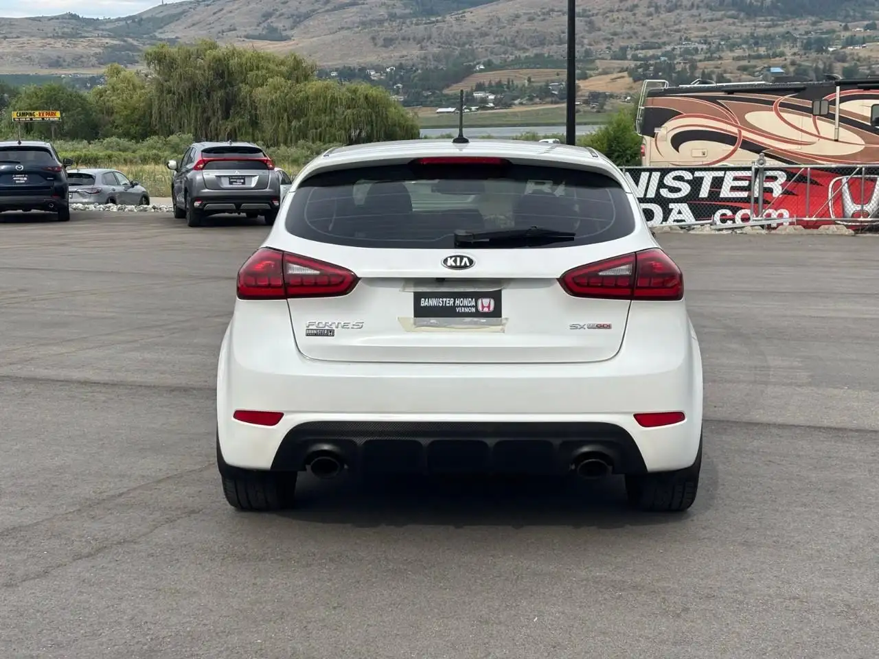Kia Forte снимка Kia Forte