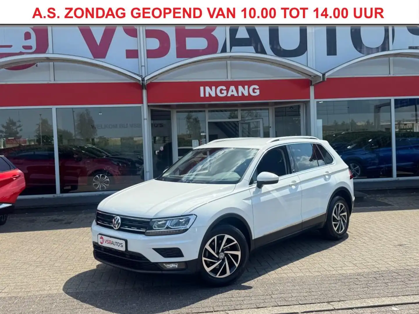 Volkswagen Tiguan 1.4 TSI SOUND LED NAVI CAMERA CARPLAY AIRCO LMV PD Wit - 1