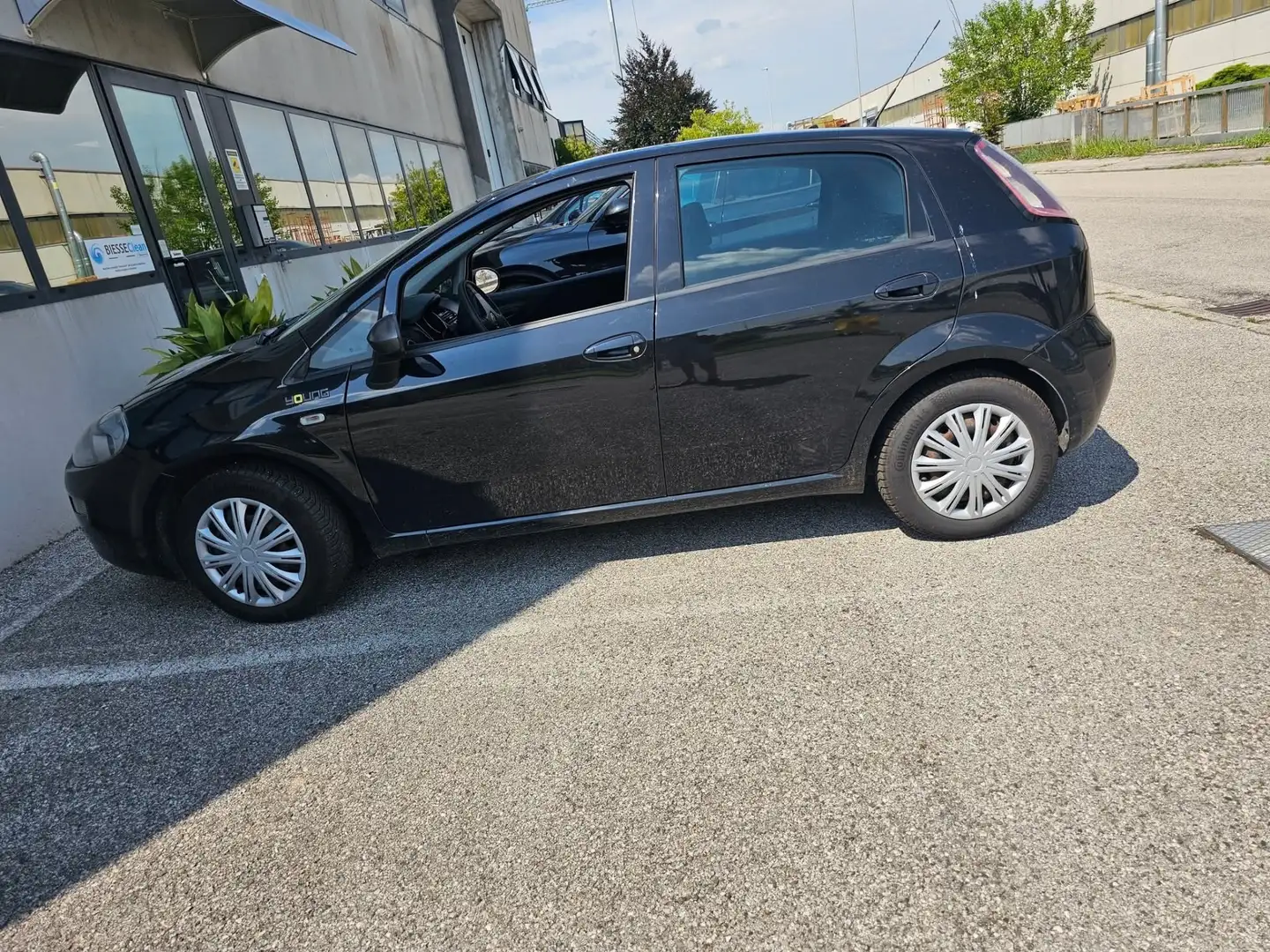 Fiat Punto 5p 1.3 mjt II 16v Lounge 75cv E5+ - 2