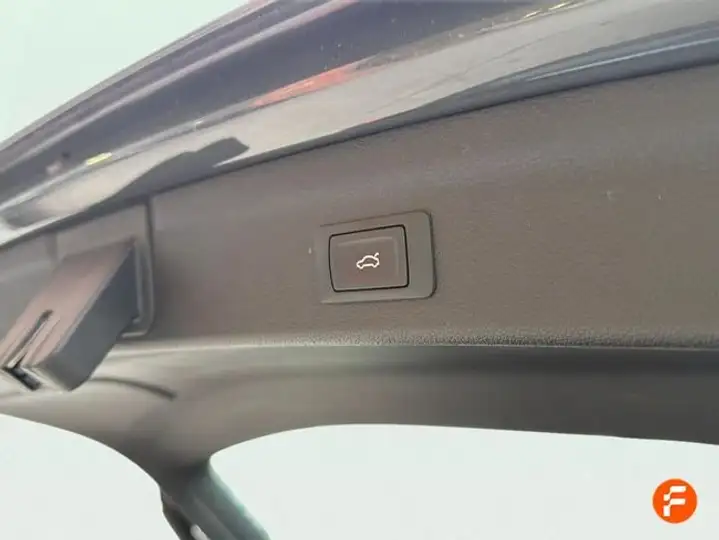 Audi Q3 2021, foto 8