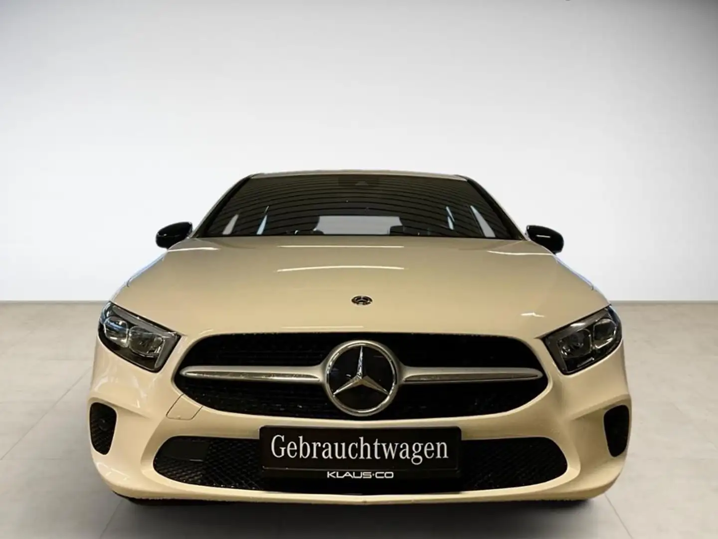 Mercedes-Benz A 180 d Progressive (EURO 6d-TEMP) AHK AUT LED Weiß - 2