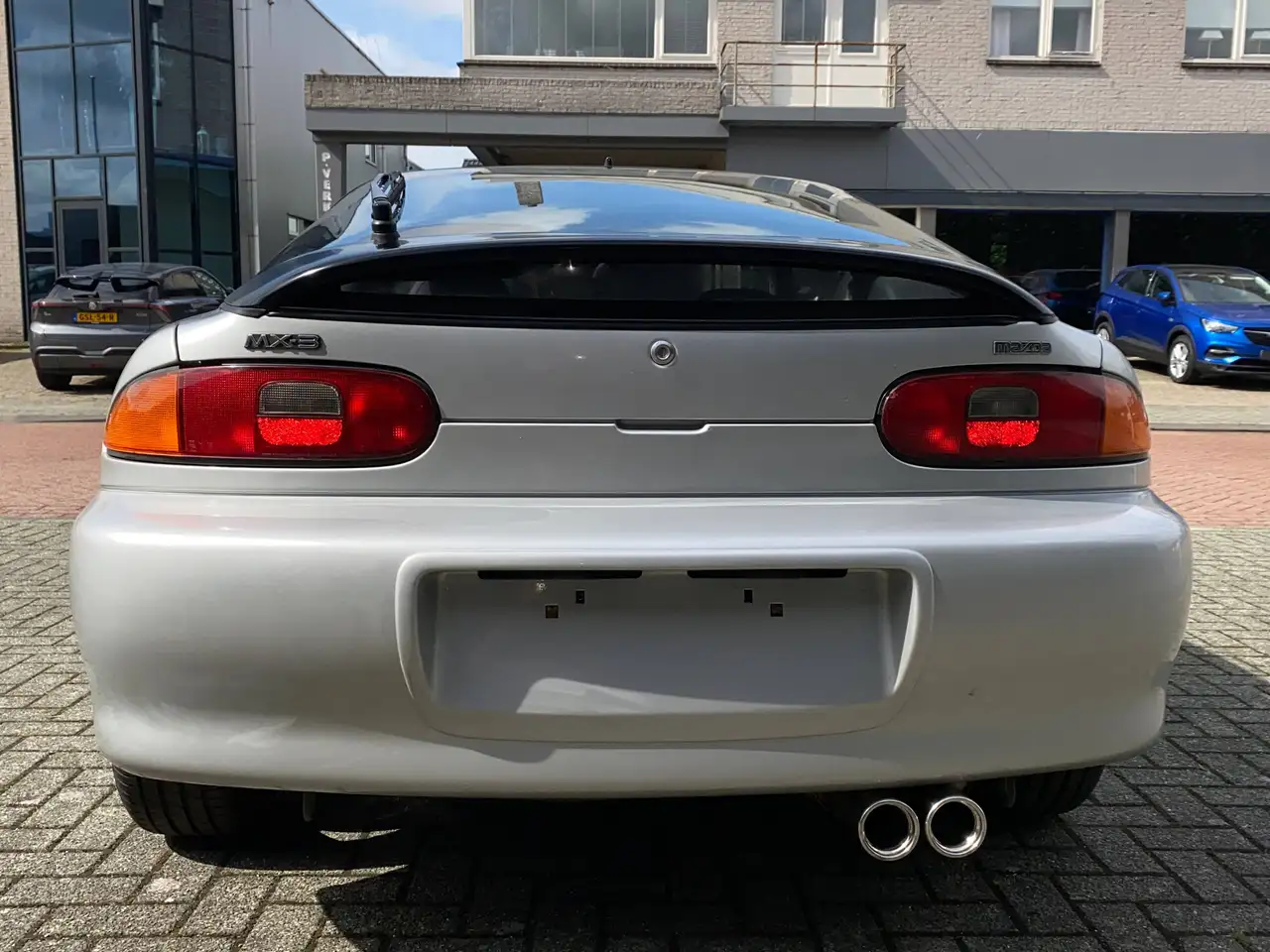 Mazda MX-3 1.6, foto 3