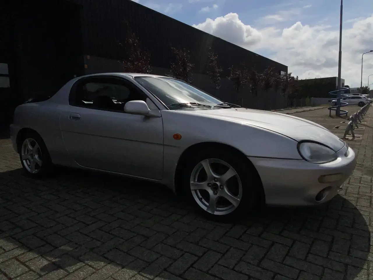 Mazda MX-3 1.6, foto 5