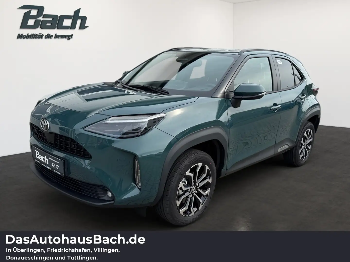 Toyota Yaris Cross 1.5 Hybrid Teamplayer WInter-Paket Grün - 1