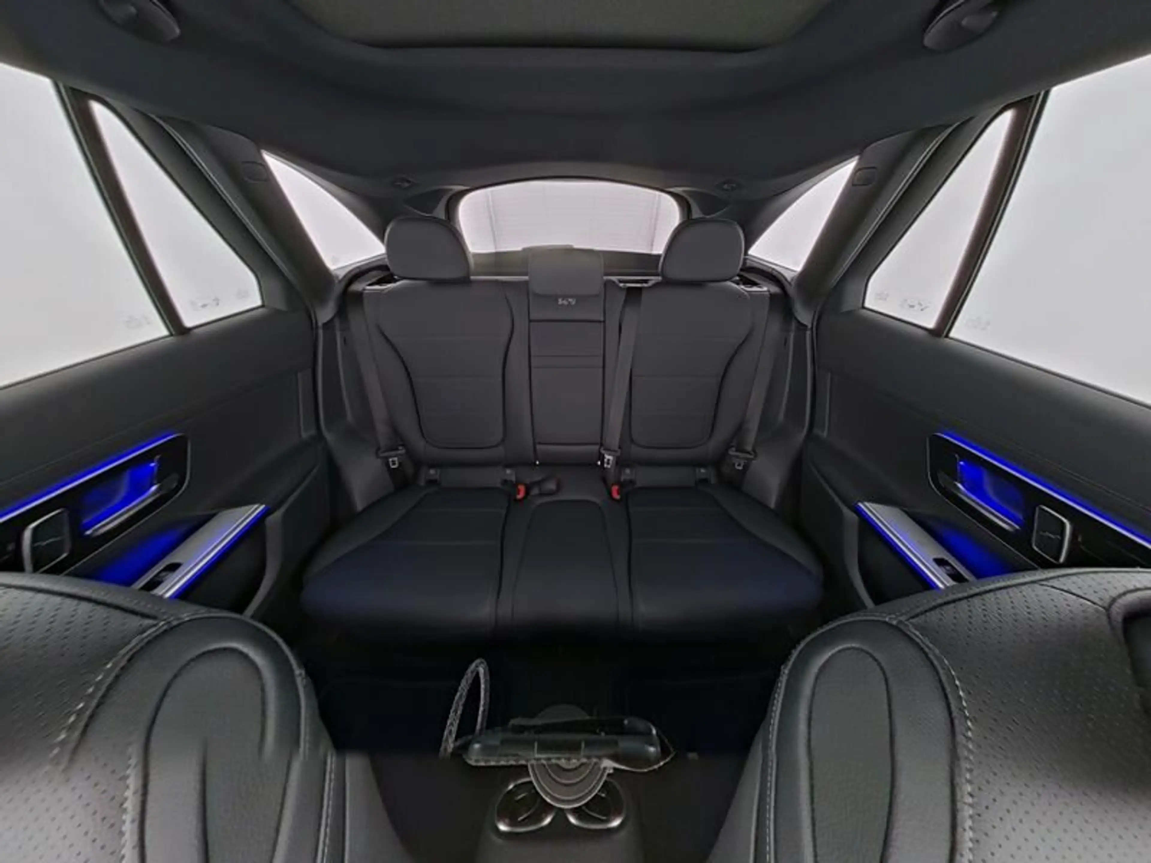 Mercedes-Benz GLC 300 GLC 300 de 4M AMG Line Night Pano Burmester AHK — photo 7