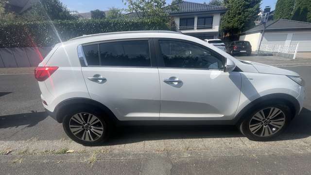 Kia Sportage Platinum Edition 4WD