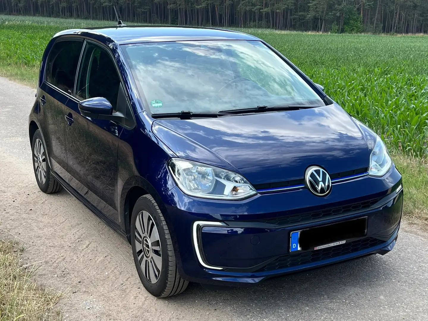 Volkswagen e-up! United mit Batteriezertifikat, 8fach bereift Blau - 1
