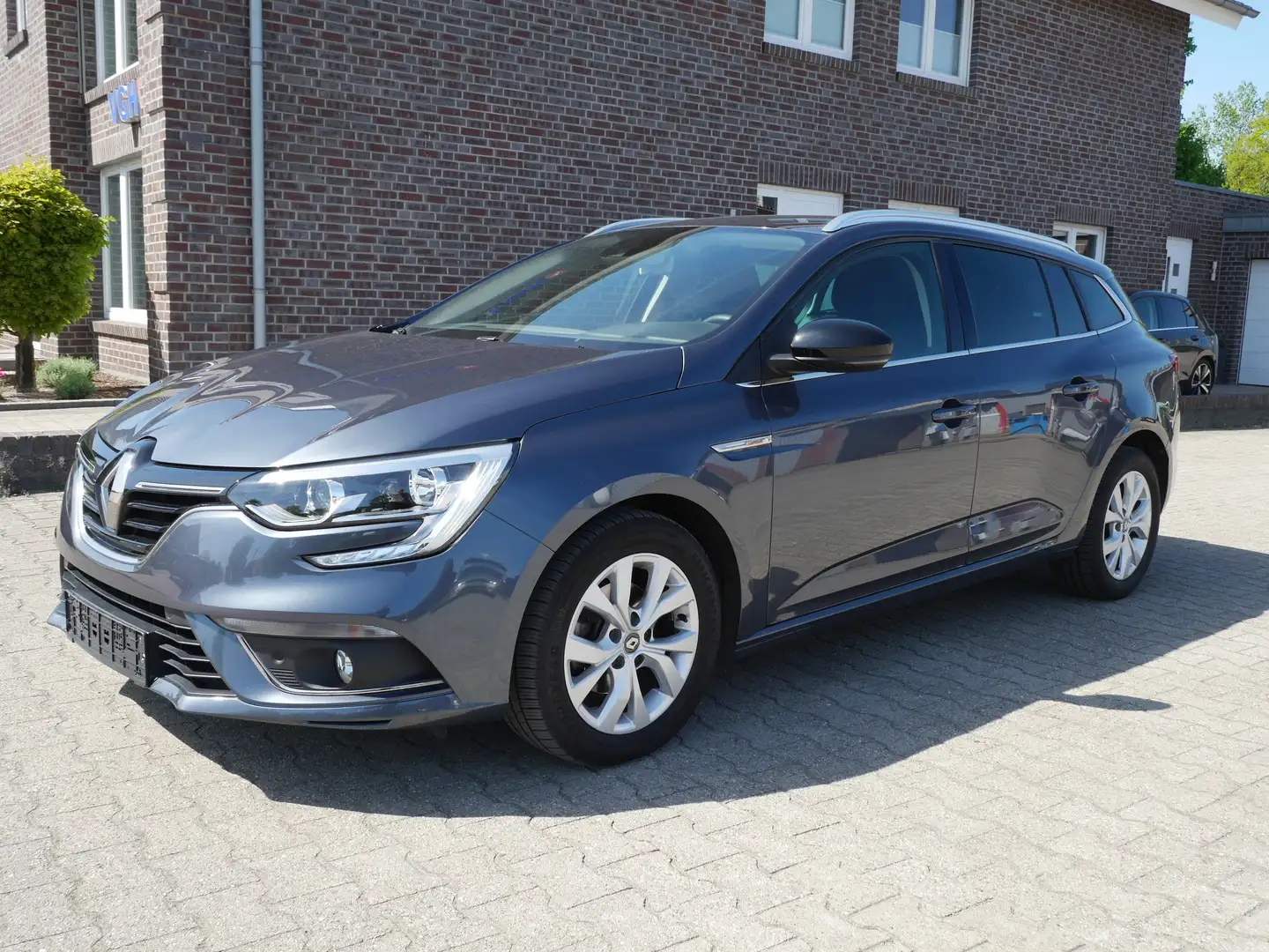 Renault Megane Grandtour BLUE dCi 115 Deluxe-Paket LIMITED Kombi Gris - 1