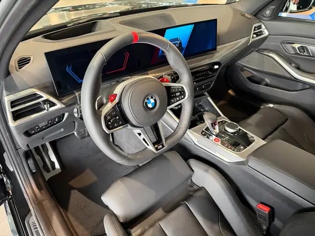 BMW M3 view 11