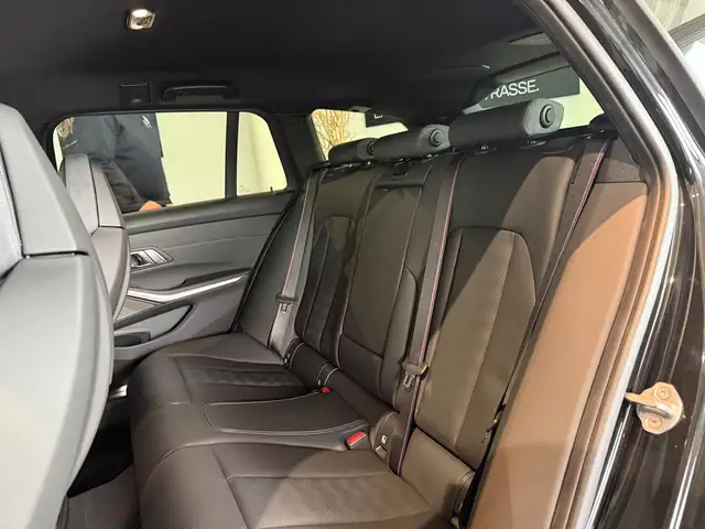 BMW M3 view 13