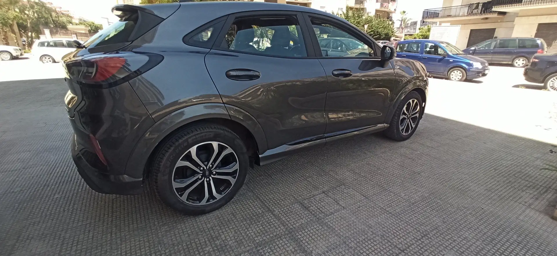 Ford Puma Puma II 2020 1.0 ecoboost h ST-Line X s Gris - 2