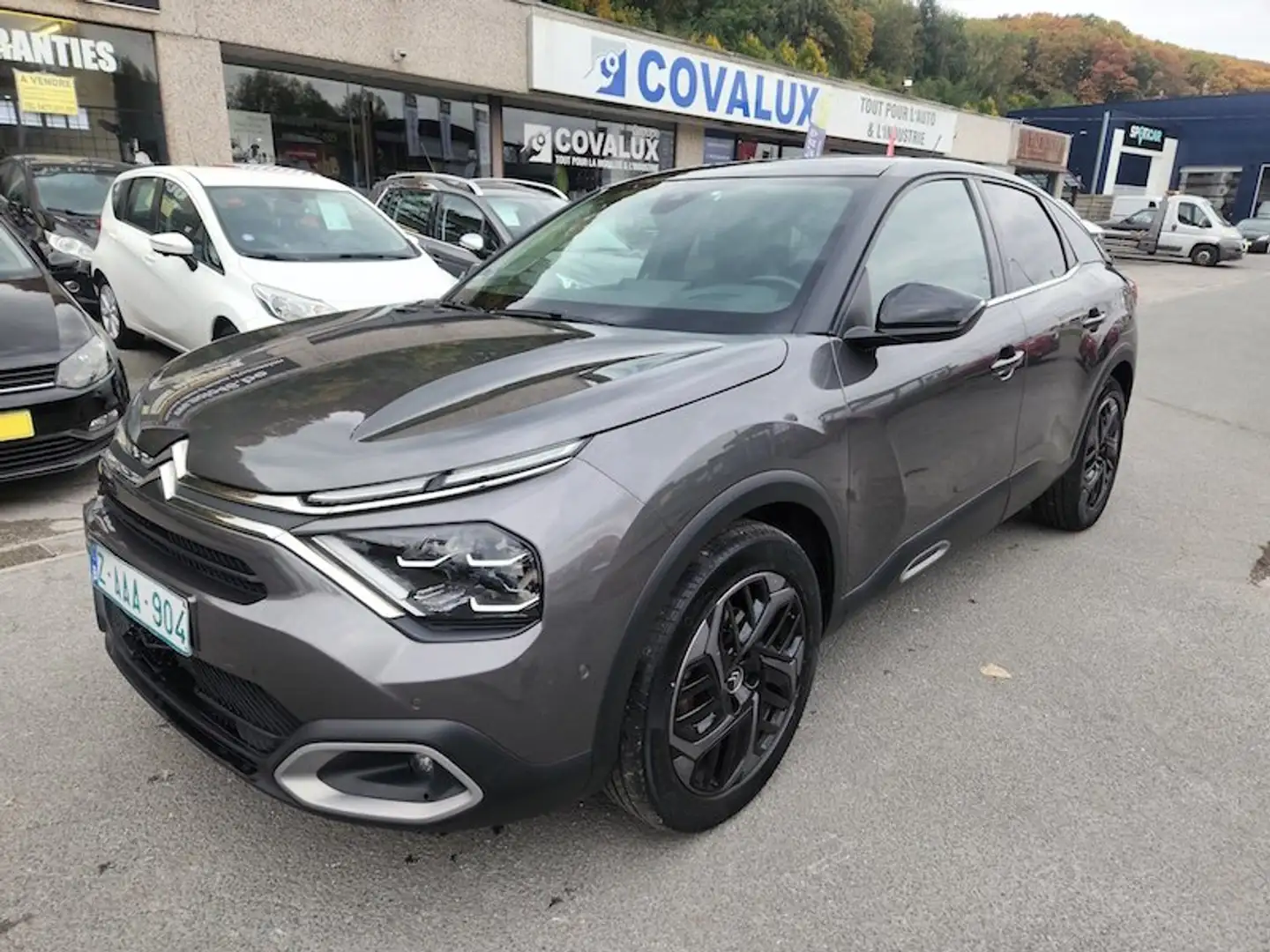 Citroen C4 C4 1.2 PureTech Shine S Grijs - 1