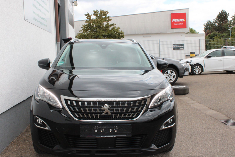 Peugeot 5008 1.5 HDI Active Navi PDC Kamera 7 Sitzer — photo 2