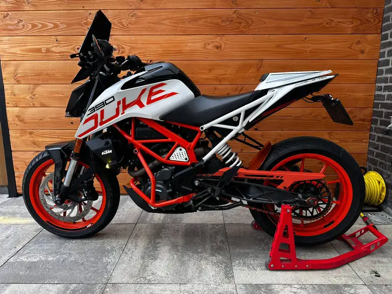 KTM 390 DUKE - foto 2
