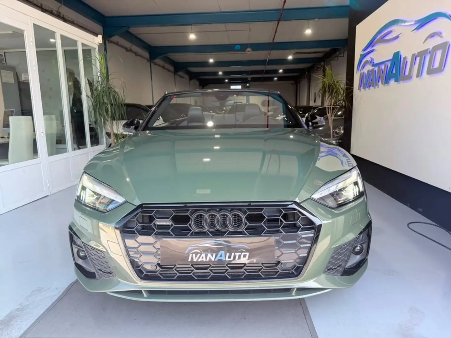 Audi A5 Cabrio 50 TDI quattro tiptronic Verde - 2