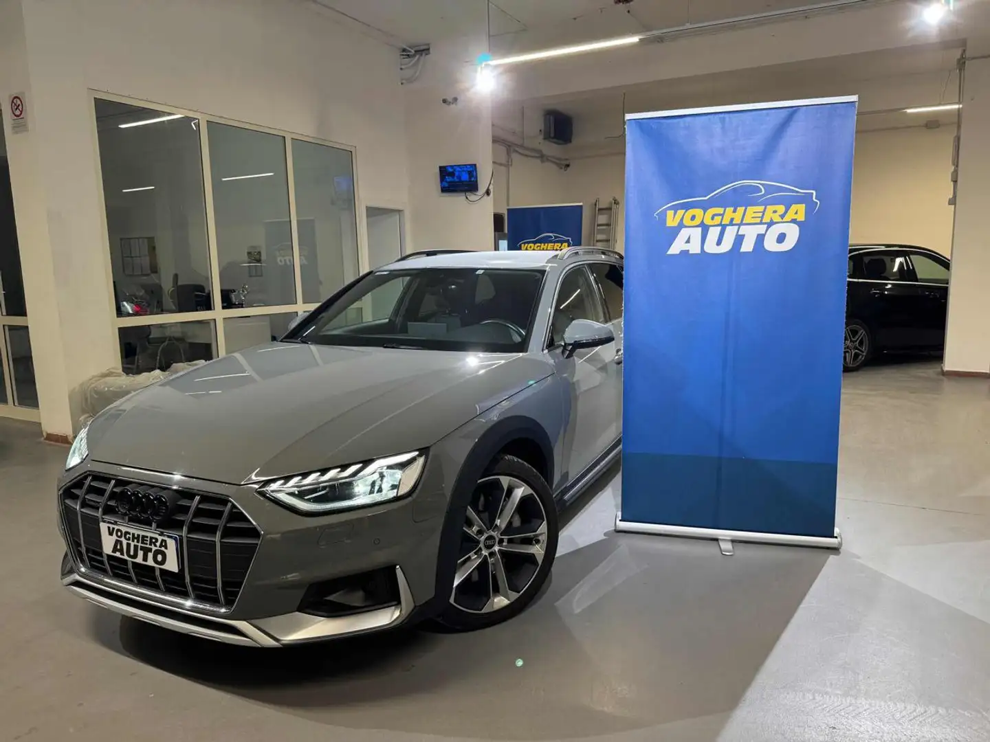 Audi A4 allroad 50 TDI tiptronic Identity Contrast Grau - 1