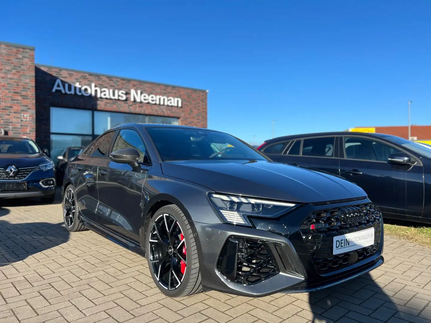 Audi RS3 Lim. 2.5 TFSI quattro*MATRIX-LED*CARBON*D-TA Grau - 1
