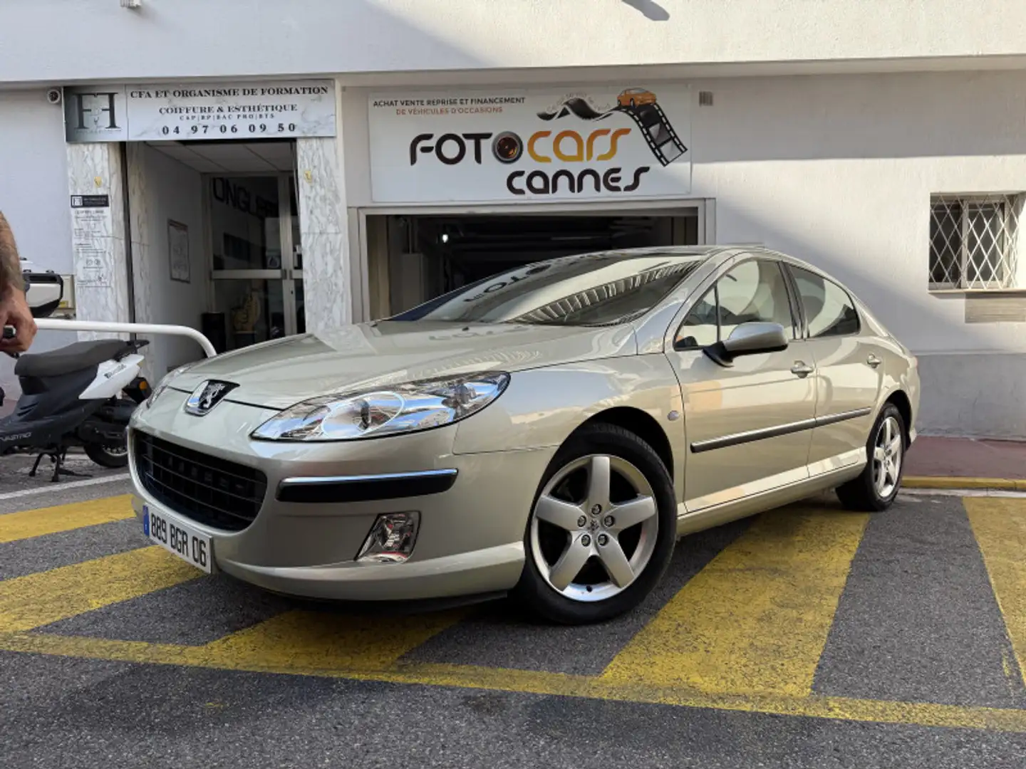 Peugeot 407 2.0 16V EXECUTIVE PACK BAA Gris - 1
