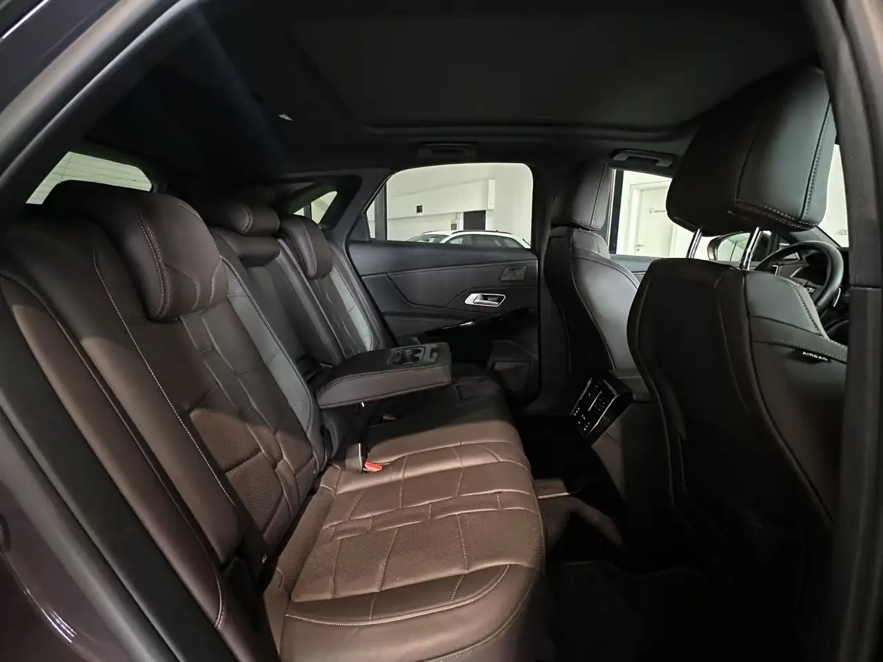 DS Automobiles DS 7 Crossback 2025 — фото 14