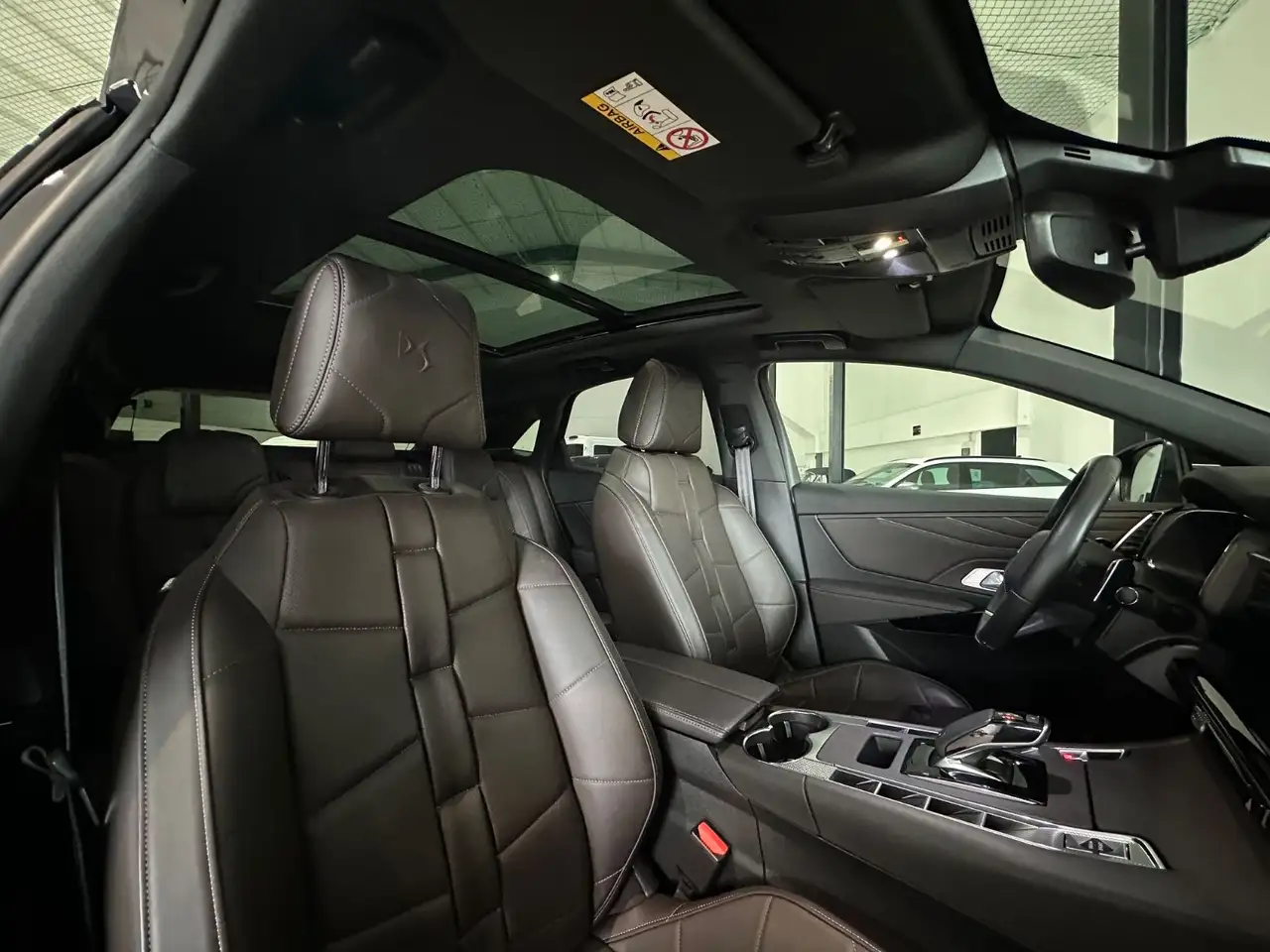 DS Automobiles DS 7 Crossback 2025 — фото 10