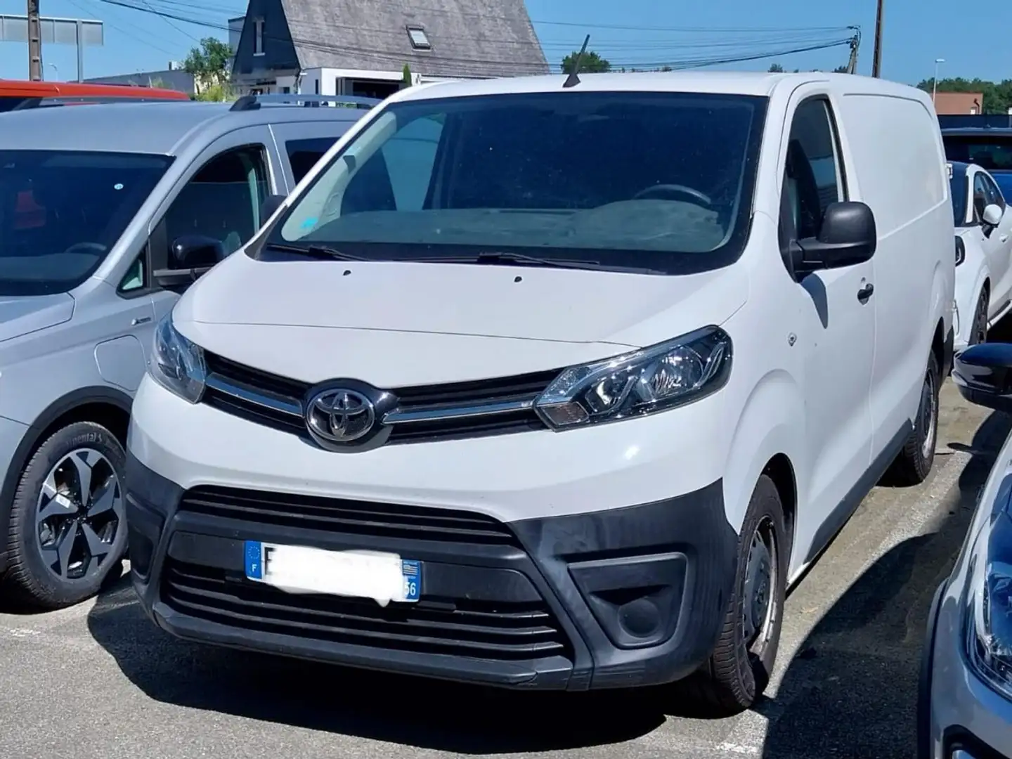 Toyota Proace Proace 2.0 120 D-4D 2018  2016 FOURGON Fourgon Lon Blanc - 1
