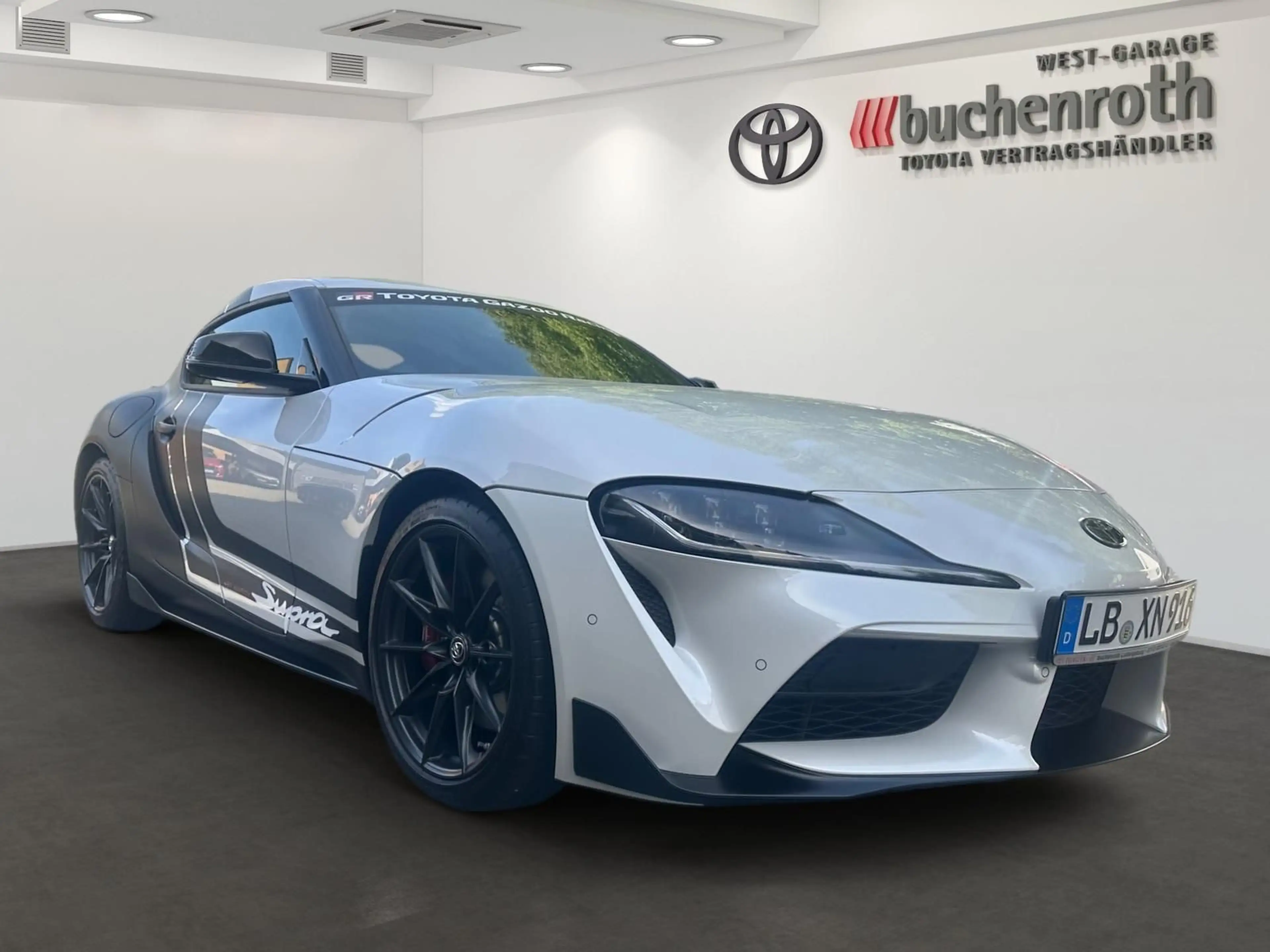 Toyota Supra 3.0 Legend +Folierung+Speedtail/Spoiler+Di — photo 3