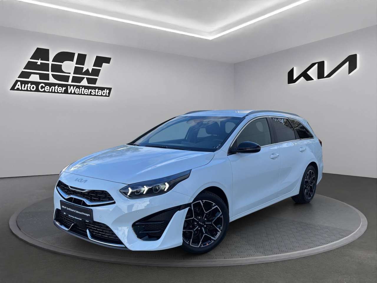 Kia Ceed SW / cee'd SW — Kia Ceed SW / cee'd SW CEED SW 1.5T DCT GTL KAMERA|FULL-LED|JBL|NAVI|17ZO