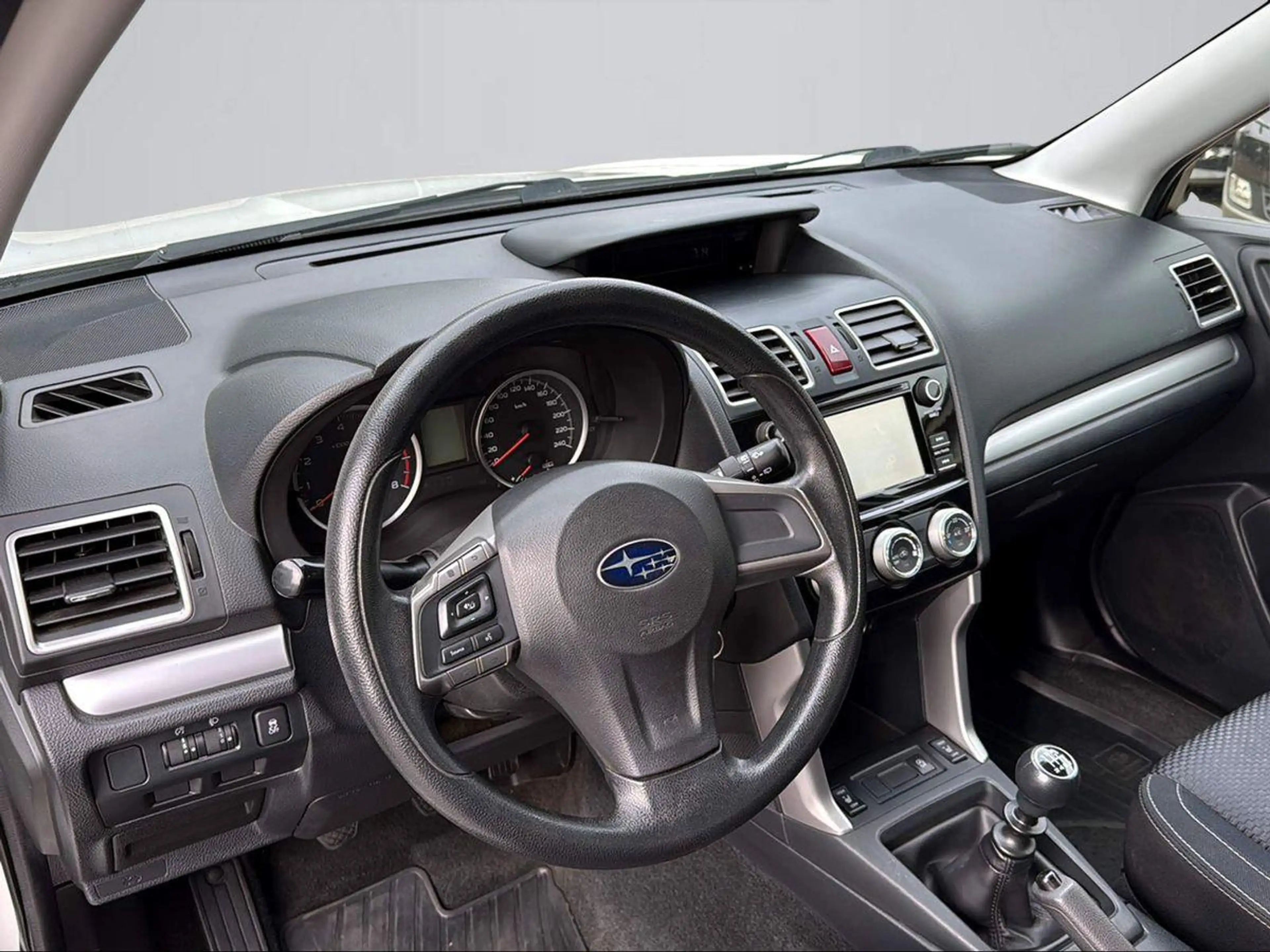 Subaru Forester 2.0 Active AWD #KLIMA #SHZ — photo 12