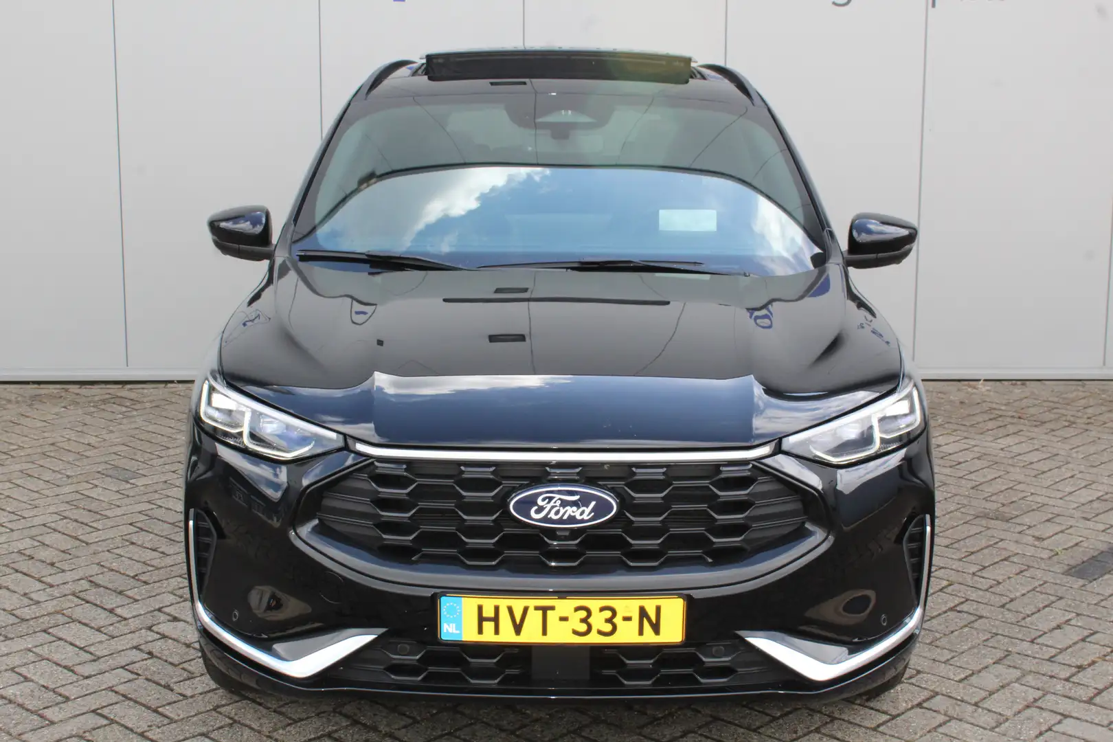 Ford Kuga 2.5-243pk PHEV ST-Line X. Nieuwste model ! Van €. Zwart - 2