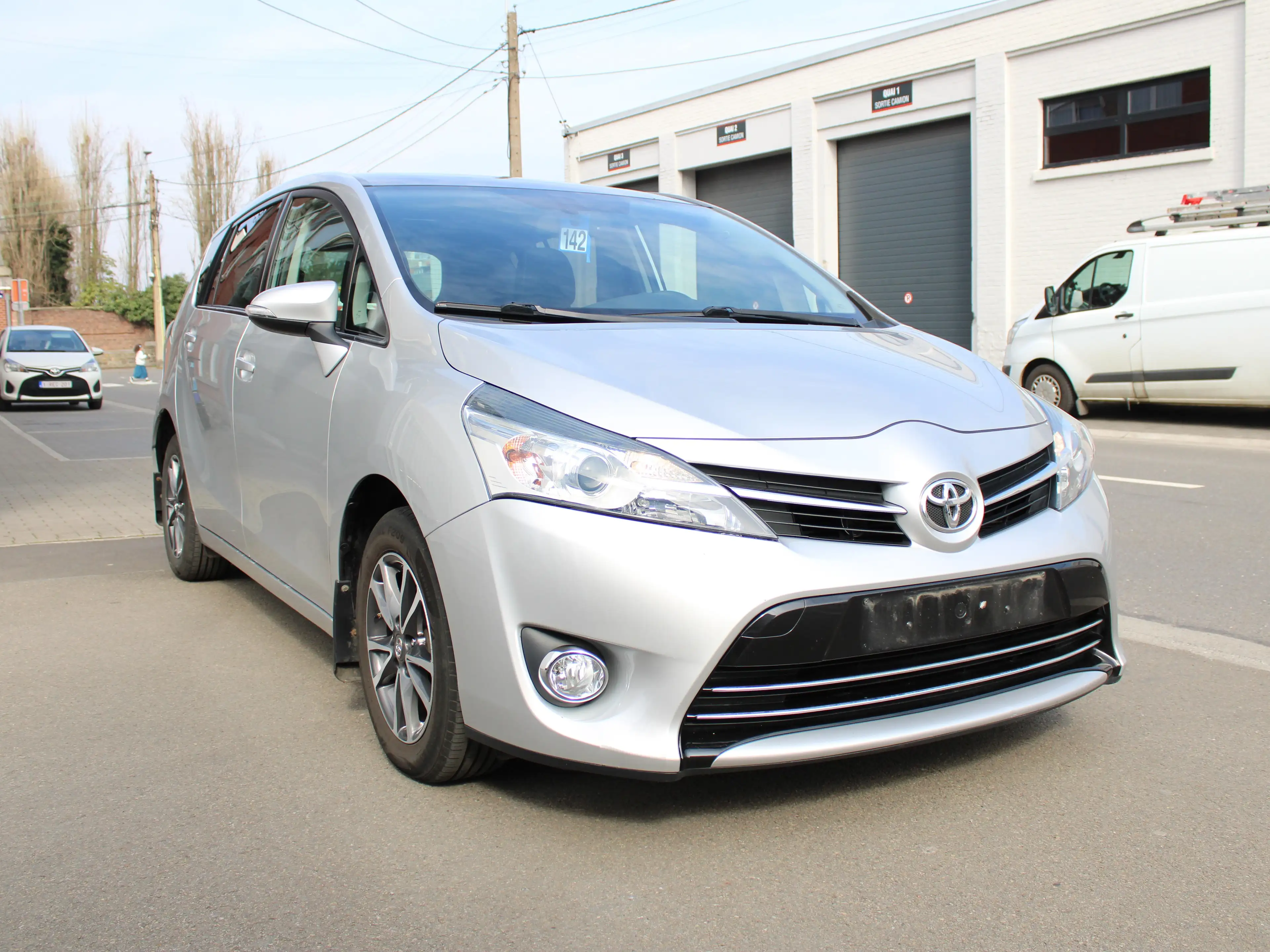 Toyota Verso 1.6 D-4D 5pl+GPS+TOIT PANO // 83.000 kilomètres // — photo 3