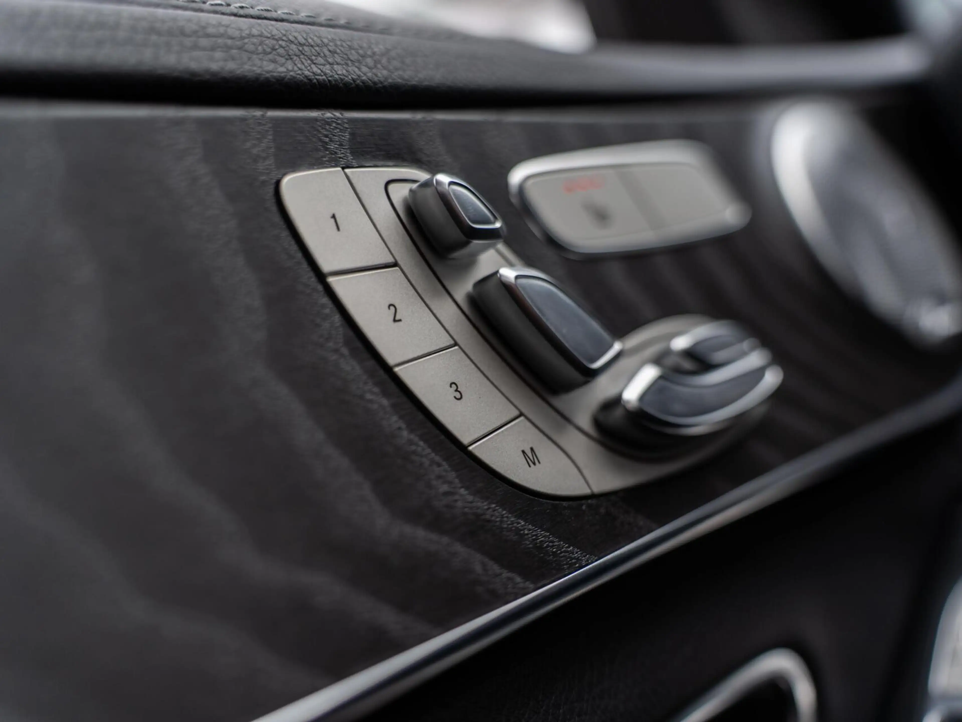 Mercedes-Benz C 400 C400 4MATIC|PANO|BURMESTER|HUD|ACC|19'|CAM — photo 15