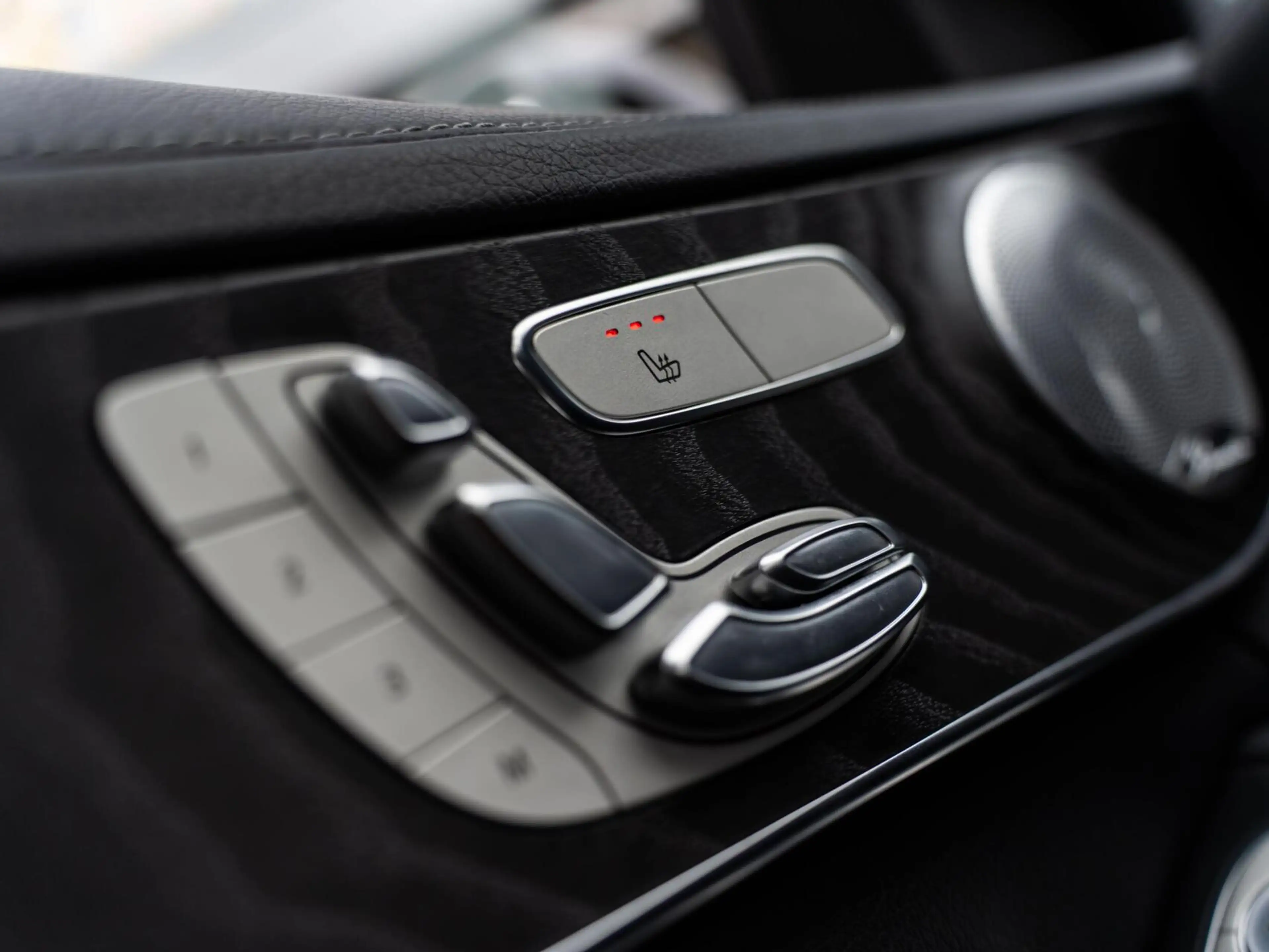 Mercedes-Benz C 400 C400 4MATIC|PANO|BURMESTER|HUD|ACC|19'|CAM — photo 13