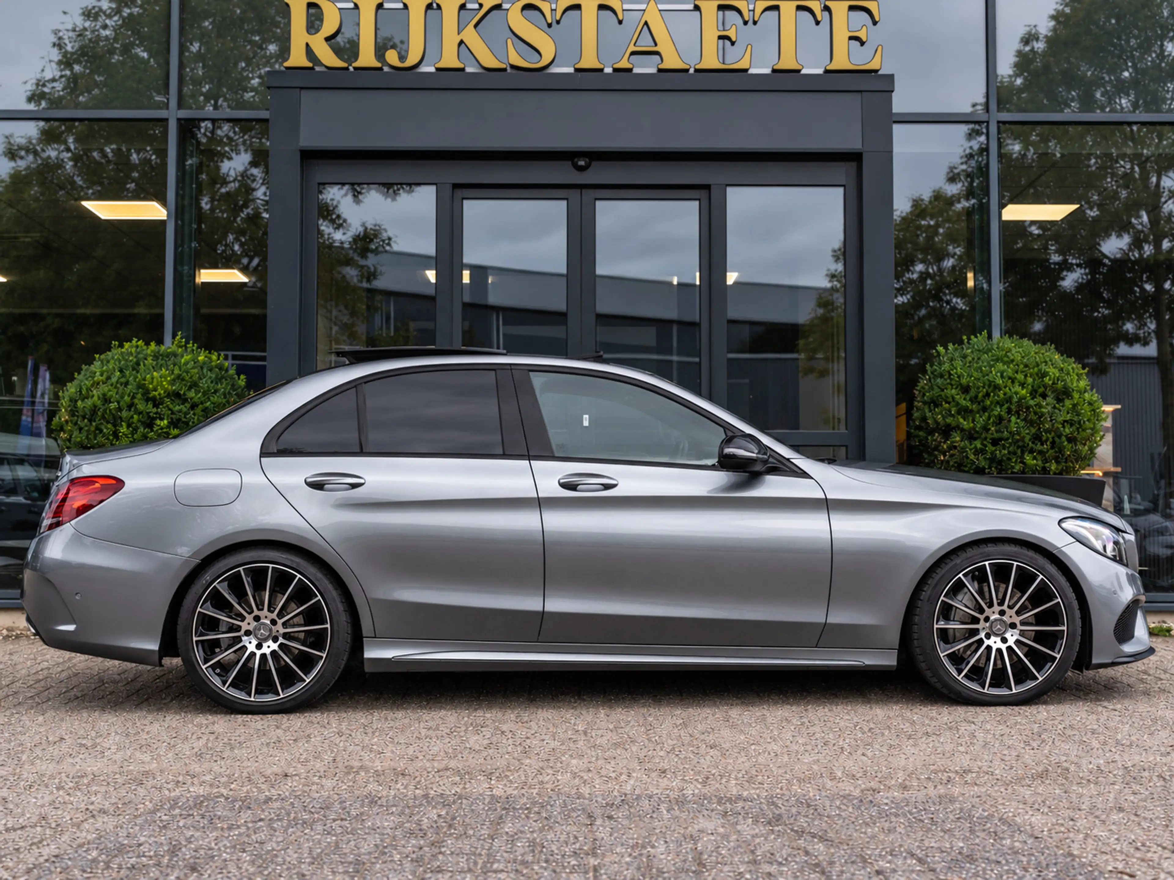 Mercedes-Benz C 400 C400 4MATIC|PANO|BURMESTER|HUD|ACC|19'|CAM — photo 6