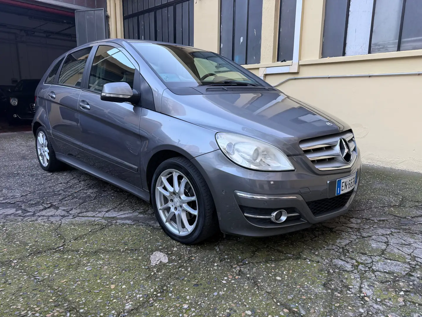 Mercedes-Benz B 180 B 180 cdi Premium - 1
