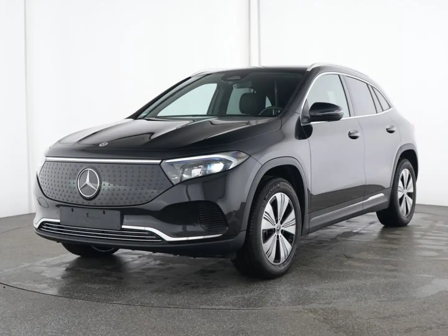 Mercedes-Benz EQA 300 4M *Progressive Advanced*LED*Distronic** Schwarz - 1