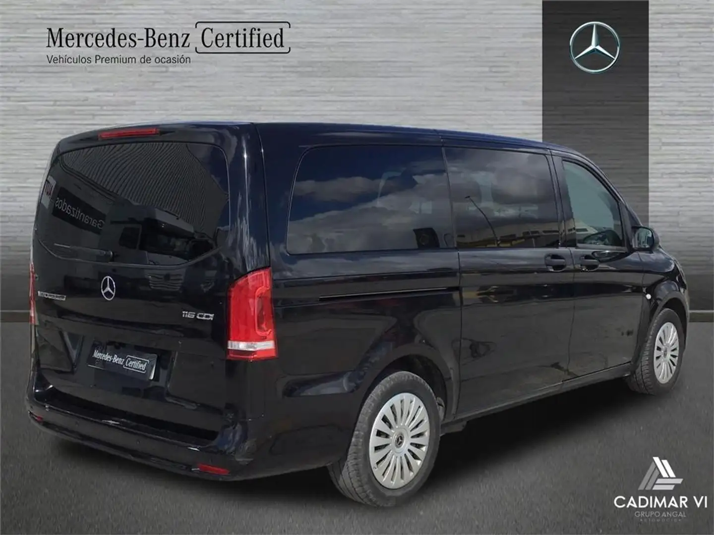 Mercedes-Benz Vito 116CDI AT 120kW Tourer Pro Larga - 2