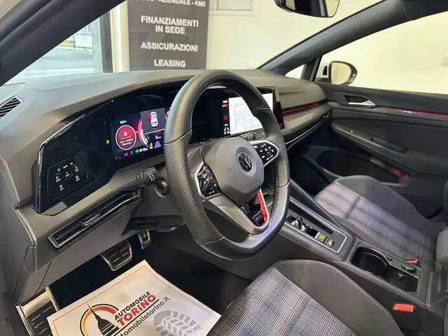 Volkswagen Golf view 12