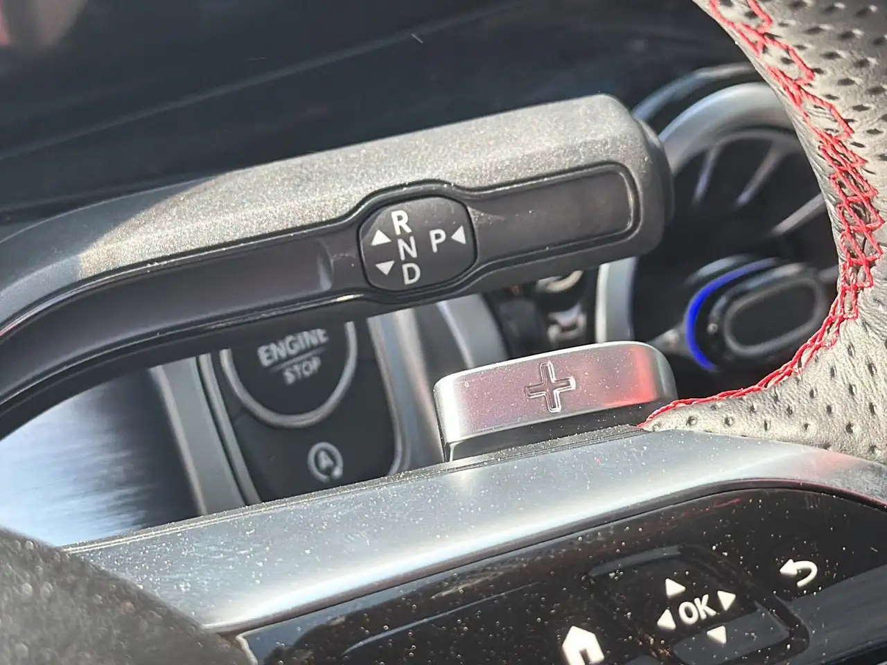 Mercedes-Benz GLB снимка Mercedes-Benz GLB
