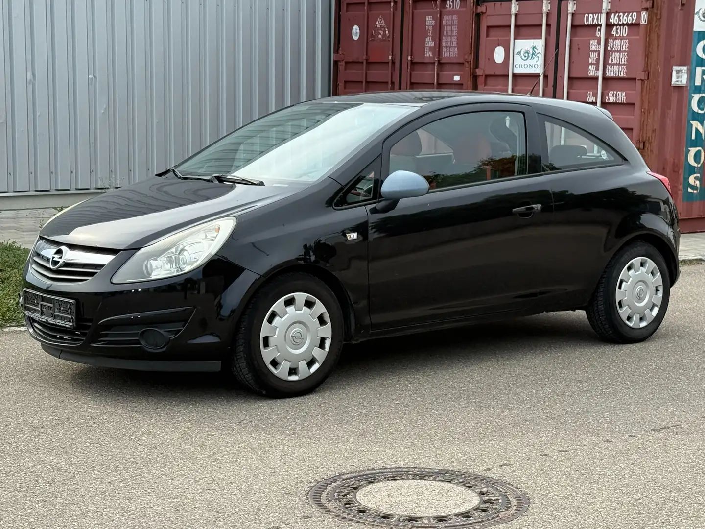Opel Corsa 1.4 Edition Schwarz - 2