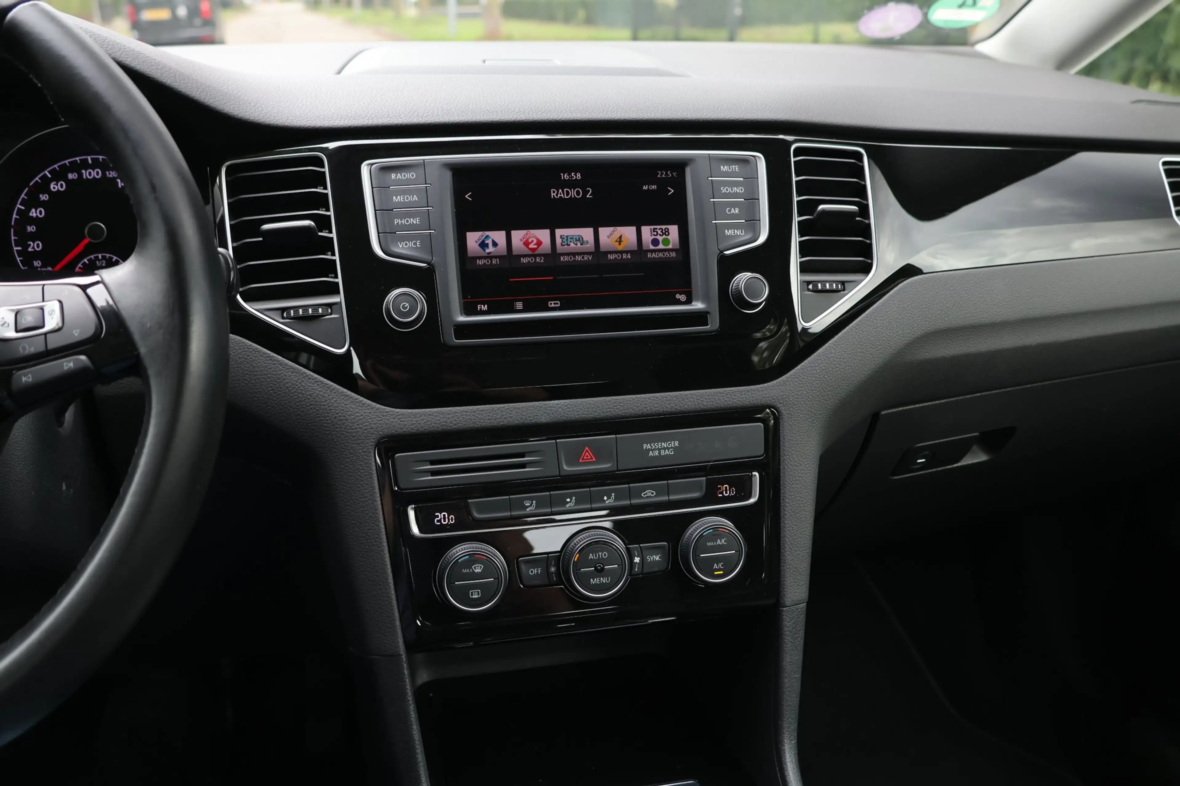 Volkswagen Golf Sportsvan 1.4 TSI Highline | 1e EIGENAAR | AUTOMAAT | NAVI | — photo 13