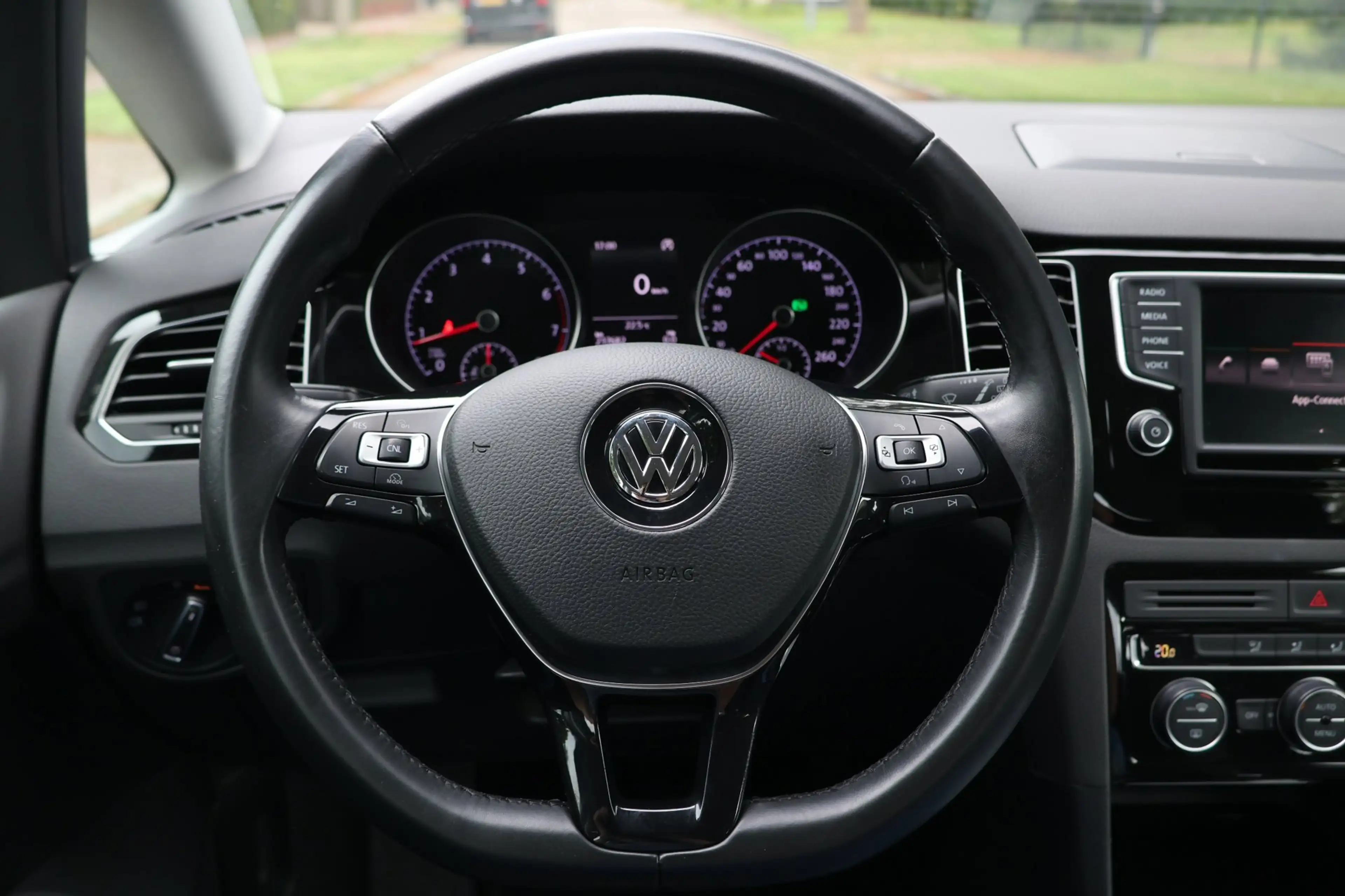 Volkswagen Golf Sportsvan 1.4 TSI Highline | 1e EIGENAAR | AUTOMAAT | NAVI | — photo 18