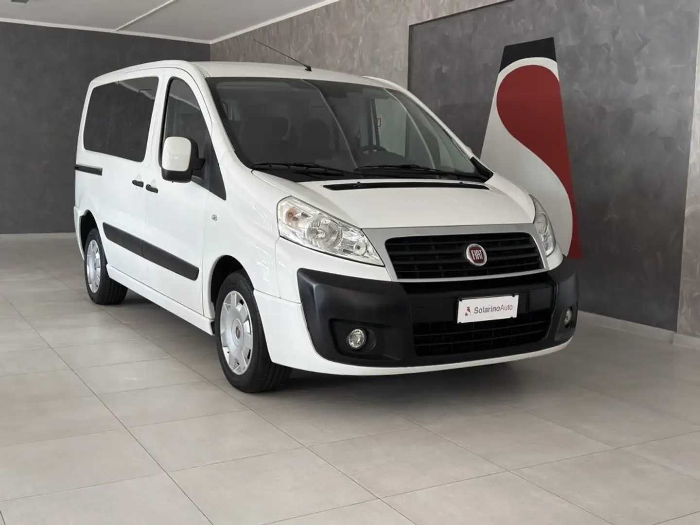 Fiat Scudo 2.0 JTDM Panorama Family L1H1 -9P-SOLI 75.000 Km Blanc - 1